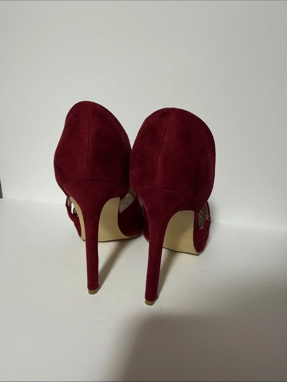 Women’s Burgundy and White Cross-Strap Heels